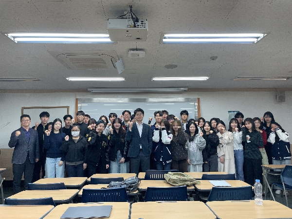 제28차 노어과 진로취업특강 (강연자: 박대희 대표이미지